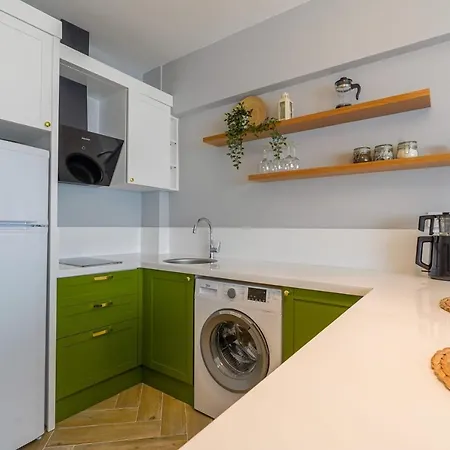 Flat Near In Muratpasa Antalya